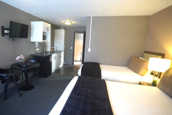 136 On Bealey Motel